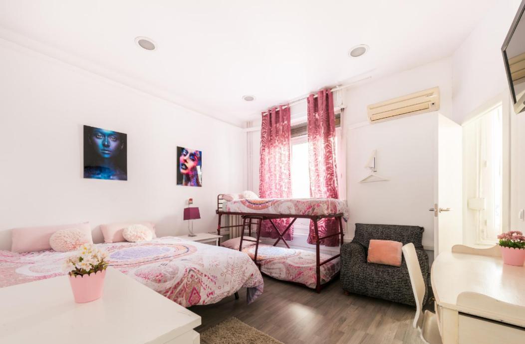 M&F 7 Rooms/7 Bathrooms Over Gran Via Мадрид Экстерьер фото
